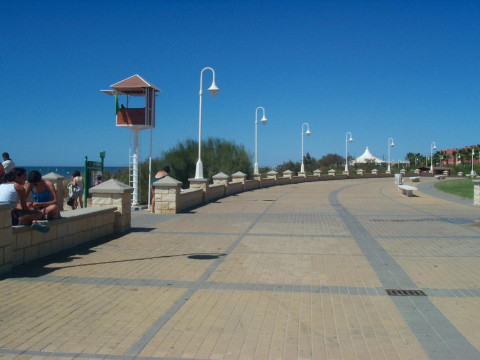 Leo Varios Islantilla