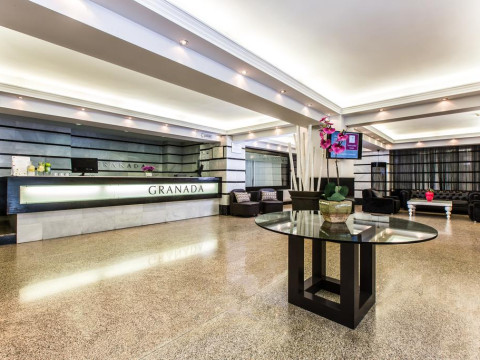 Leonardo Hotel Granada
