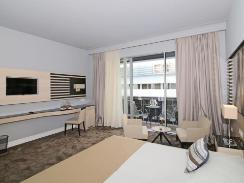 Lero Hotel