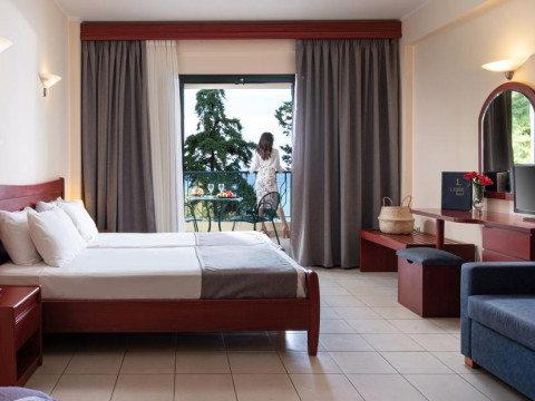 Lesse Hotel
