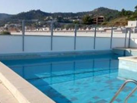 Lets Holidays APARTMENT POOL TERRACE TOSSA DE MAR