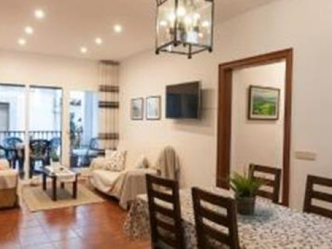 Lets Holidays BIG AND CENTRIC APARTMENT