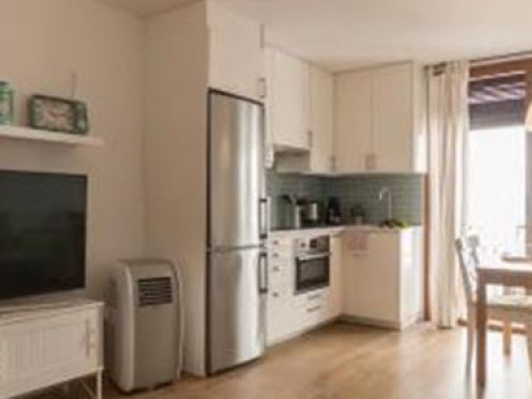 Lets Holidays Centric House with Parking