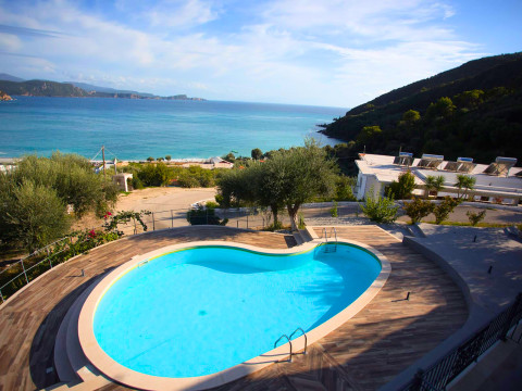 Lichnos Bay Village Hotel