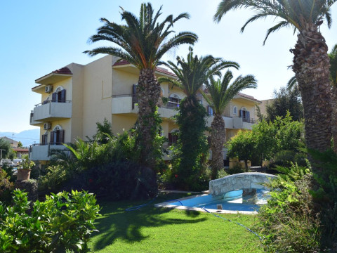 LILI HOTEL