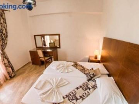 Lili Hotel