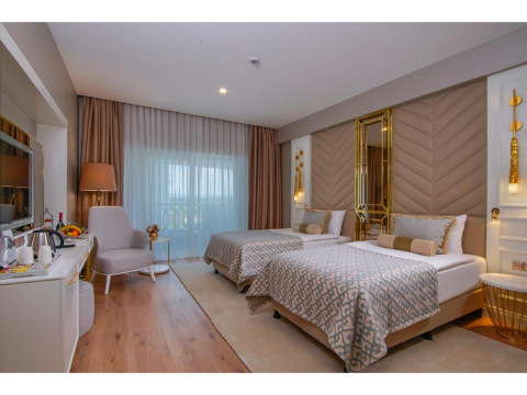 LIMAK CYPRUS DELUXE HOTEL & CASINO