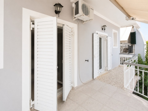 Limona Central Studio