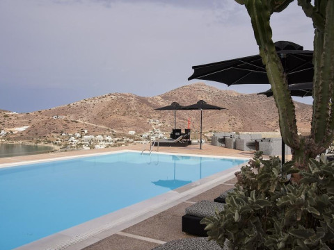 Liostasi Hotel