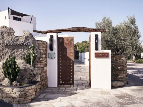 Liostasi Hotel