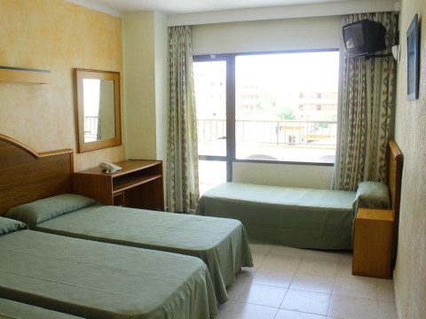 Lively Magaluf (Adults Only)
