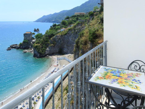 Hotel Lloyd's Baia
