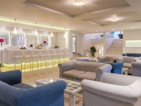 Aeolos Beach Hotel