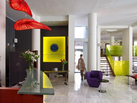 Kyma Suites Hotel