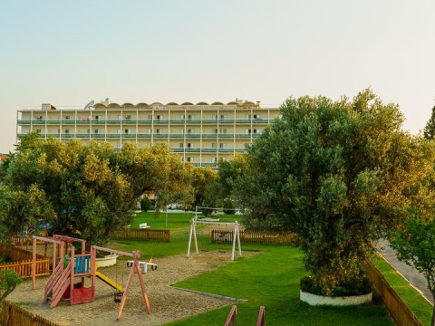 Palmariva Beach Hotel