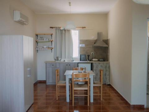 Lorraine's Apartments