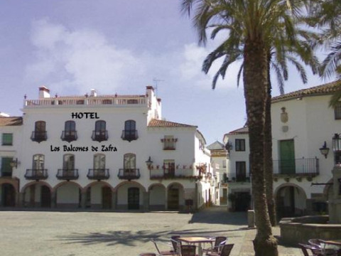 Los Balcones De Zafra