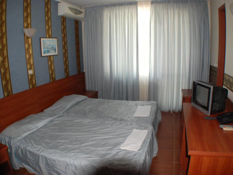 LOTOS HOTEL BALCHIK