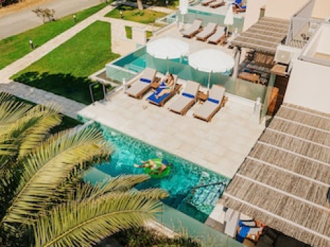 Louis St. Elias Resort & Waterpark