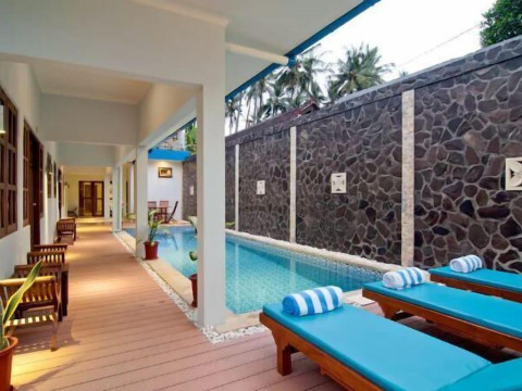 Lovina Oasis Hotel