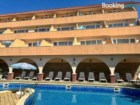 LOZENETS RESORT HOTEL