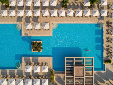Amada Colossos Resort