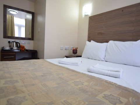 Lucky 8 Hotel