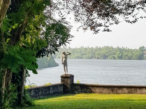 Lunuganga Estate