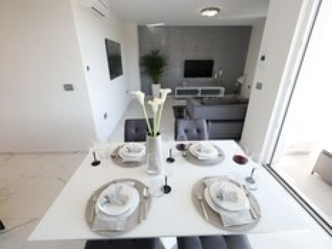 LUXURY MAJPRUZ SUITES