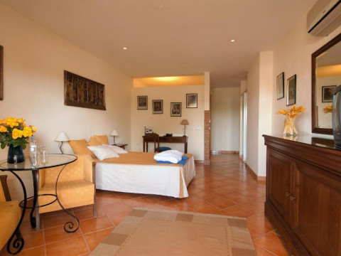 LUZMAR VILLAS