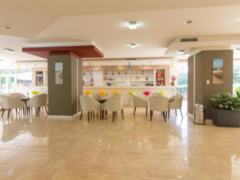 Hotel Madara Park