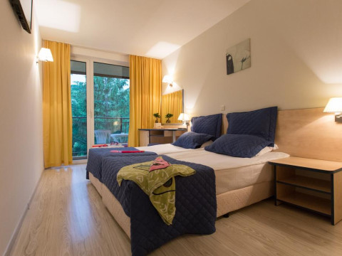 MADARA HOTEL