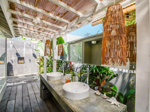 Mahi Mahi Villas and Suites