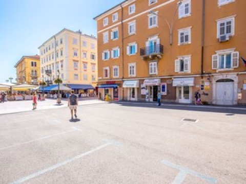 MAIN STREET APARTMENTS