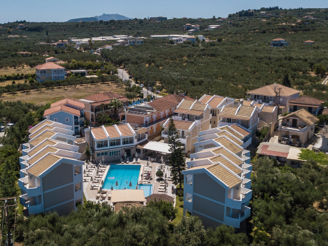 MAISTRALI APARTMENTS