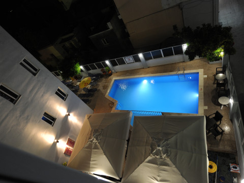 MAJESTIC HOTEL