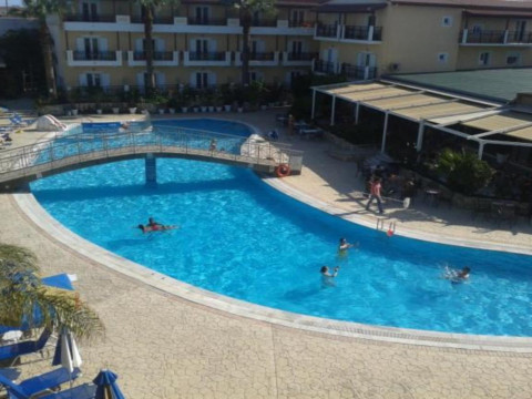 Majestic Hotel & Spa