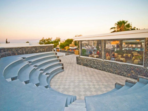 Hotel Makarios