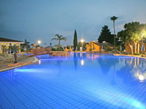Makronisos Village