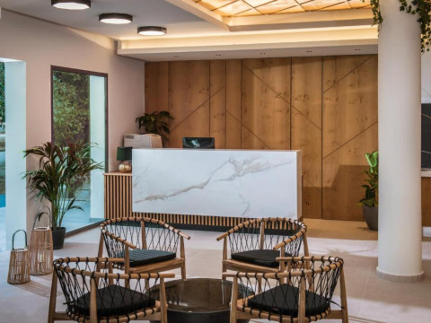Malena Hotel & Suites