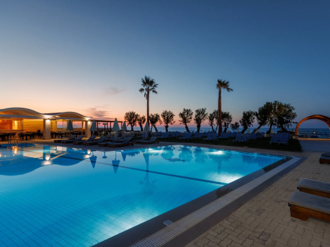 MALIA BAY BEACH HOTEL