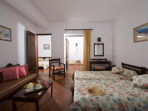 MALIA HOLIDAYS HOTEL