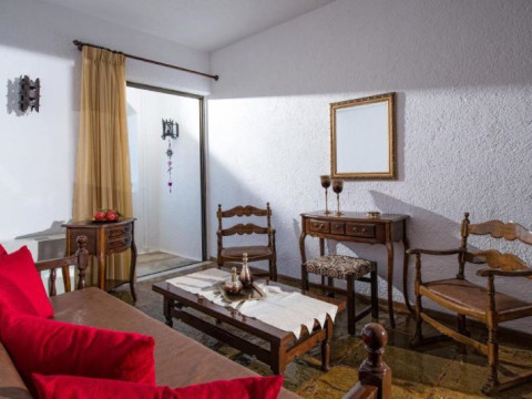 MALIA HOLIDAYS HOTEL
