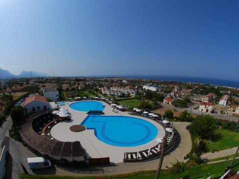 MALPAS HOTEL
