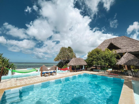 Mambo Beach Villas