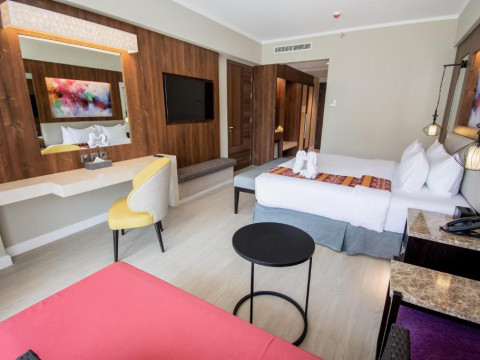 Mandarin Bay Resort and Spa