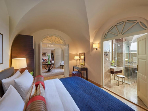 Mandarin Oriental, Prague