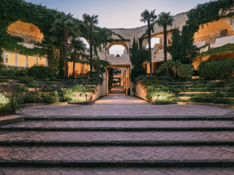MANGIA'S BRUCOLI RESORT