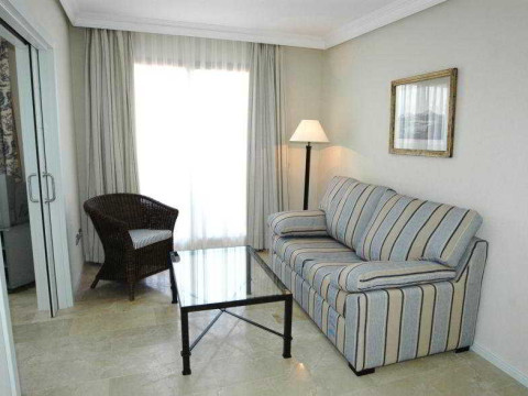 Manilva Green