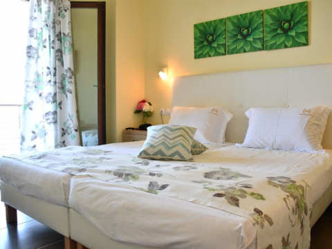 Manthos Blue Hotel